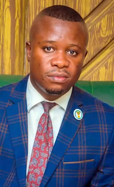 CONGO/POLITIQUE : LE CONSEILLER FRUNOVY OMESSÉ LEKEBE RÉCLAME LA DESTITUTION DU PRÉSIDENT DU MOUVEMENT RÉPUBLICAIN POUR ABUS DE POUVOIR