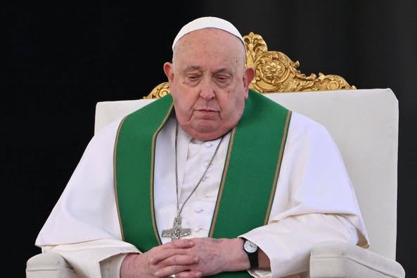 Le PAPE FRANÇOIS EST DÉCÉDÉ À 88 ANS, ANNONCE LE VATICAN